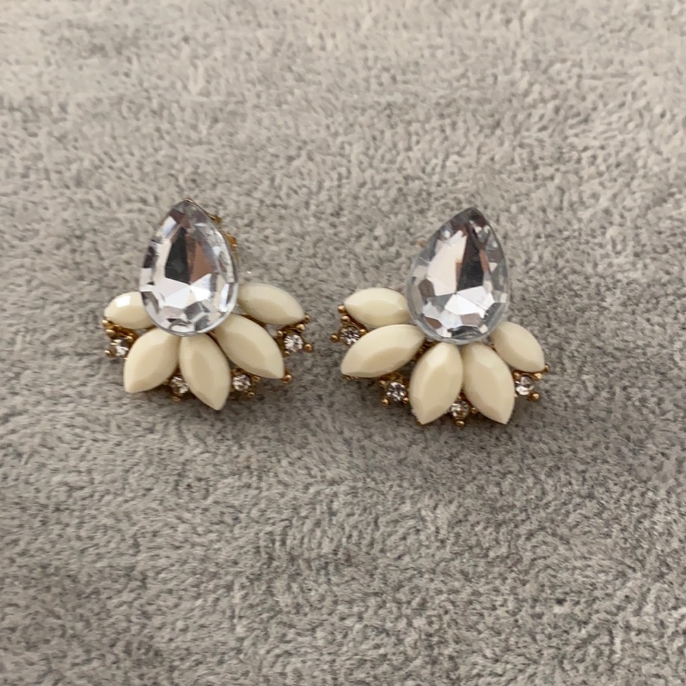 Off white earrings